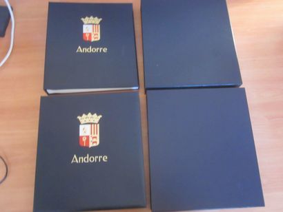 Deux albums DAVO avec étuis (bon état), un...