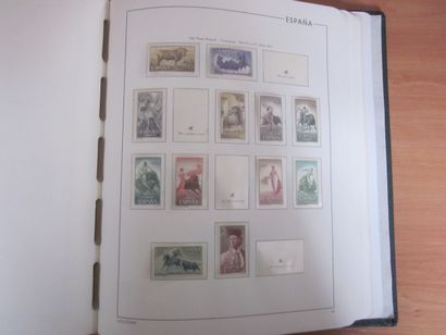 Quatre albums LEUCHTTURM Espagne à 1990 (bon...