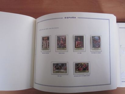Trois albums (1 EDIFIL avec étui reluire...