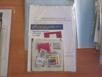 Une pochette avec des TP de France neufs**...