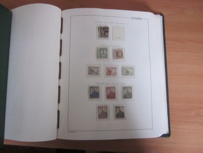 Quatre albums LEUCHTTURM Espagne à 1990 (bon...