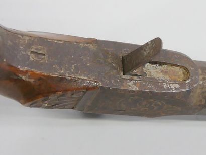 Pistolet type coup de poing à percussion,...