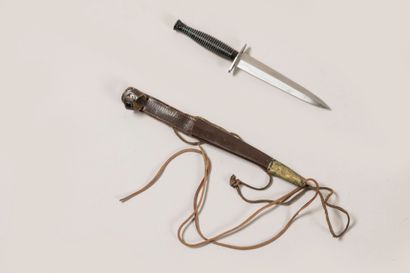 Copie moderne de la dague de combat Fairbairn-Sykes,...