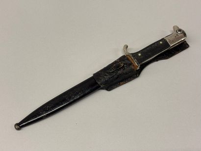 Baïonnette allemande de sortie modèle 1933.
Pommeau...