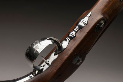 Paire de pistolets d'arçons.
Platines à silex,...