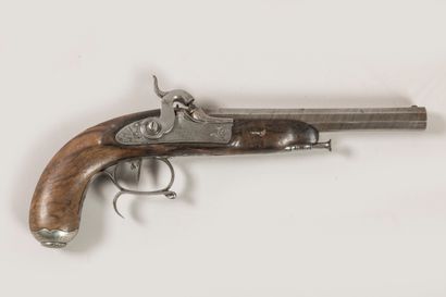 Pistolet de voyage ou de tir à percussion....