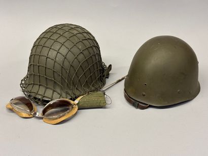 France, guerre d’Indochine, casque M51.
Casque...
