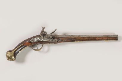 Pistolet à silex pour l’Orient. Long canon...