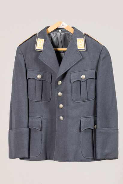 Veste d’officier d’aviation de la Luftwaffe,...