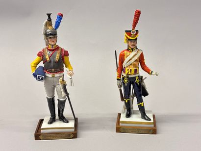 - Brigadier du 6e Régiment de Hussard. Socle...
