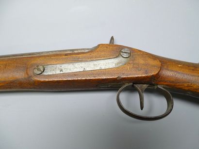 Fusil à percussion, sans aucun marquage apparent....