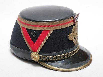 Shako de la garde républicaine.
Fut en drap...