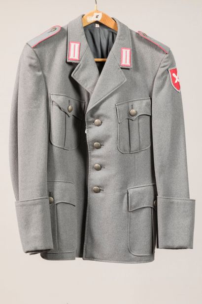 Lot d’une veste de la Bundeswehr 3ème Panzerdivision,...