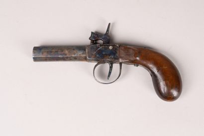 Pistolet de voyage à percussion, mécanisme...