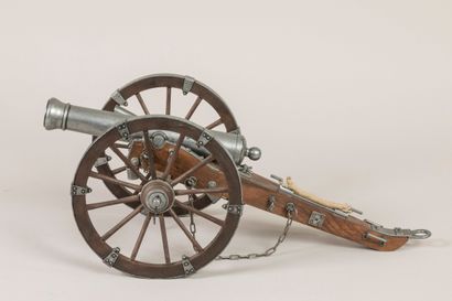 Canon type Napoléon III pour le tir à la...