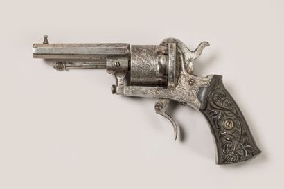 Pistolet à broche système Lefaucheux, carcasse...