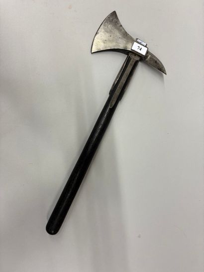Hache de bord modèle 1833. 
Fer à fort estoc...