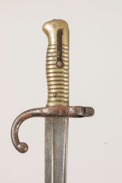 Baïonnette chassepot, Second Empire
Avec...