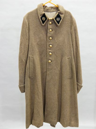 Manteau de la Justice Militaire. Drap de...