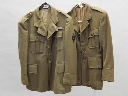 Lot Comprenant une veste troupe type 45 et...
