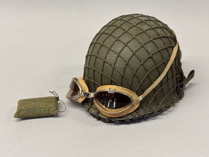 France, guerre d’Indochine, casque M51.
Casque...