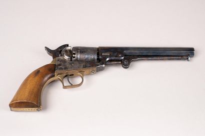 Reproduction moderne de revolver Colt Navy...