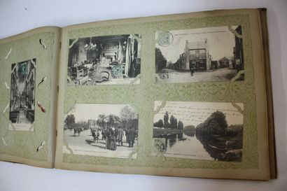 ALBUM DE CARTES POSTALES ANCIENNES. Environ...