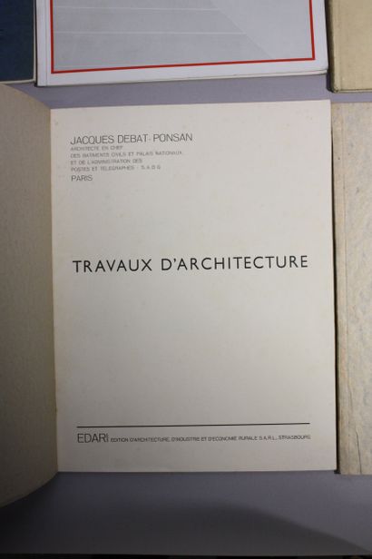 [MONOGRAPHIES D’ARCHITECTES]. 17 volumes...