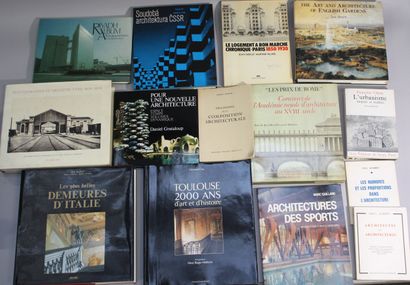 [ARCHITECTURE]. Lot de 14 volumes reliés...