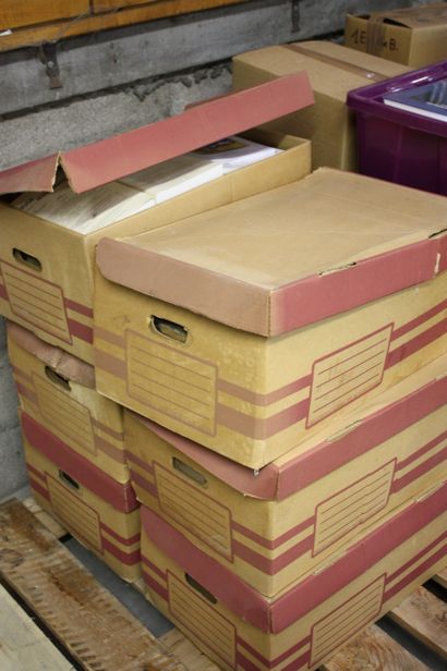 VARIA. 6 cartons de livres divers modernes,...