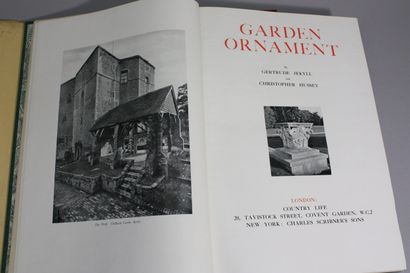[JARDINS]. JEKYLL (G.) - HUSSEY (Ch.). Garden...