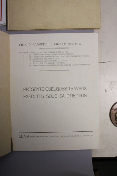 [MONOGRAPHIES D’ARCHITECTES]. 17 volumes...