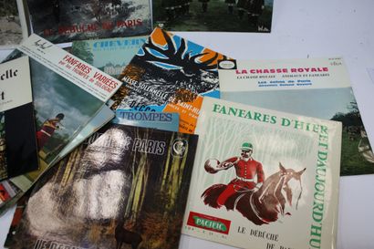 [CHASSE]. 30 disques 33 tours de musiques...
