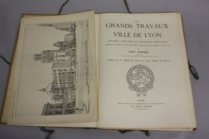 GARNIER (Tony). Les grands travaux de la...