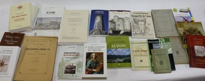 [AUVERGNE]. 20 volumes brochés, dont : 
CHARBONNIER,...