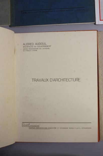[MONOGRAPHIES D’ARCHITECTES]. 17 volumes...