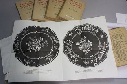 [FAIENCE ETAIN MARQUES ET POINCONS]. 
LESUR...
