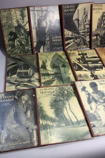 La France Travaille. Réunion de 14 volumes....