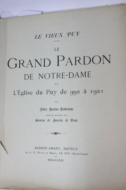 [BRIOUDE HAUTE-LOIRE]. 17 volumes : 
Cahiers...