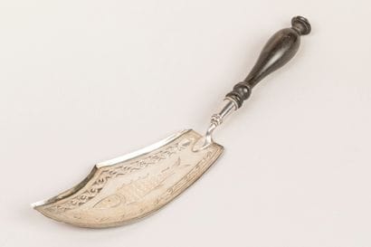 A 950°/°° silver fish scoop engraved with...