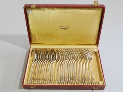 Suite of 12 silver flatware sets, the spatula...