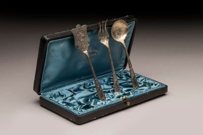 Engraved silver candy set (3 pieces), Minerve...