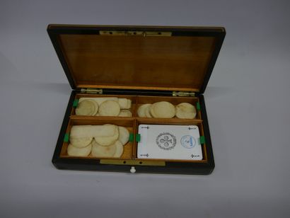 Set of 10 miscellaneous boxes (glove boxes,...