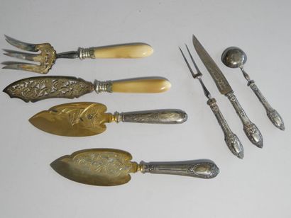 Metal and silver-plated set including a fish...