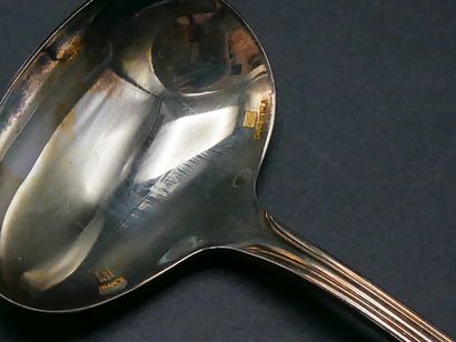 Lot en métal argenté Christofle (plat oblong...