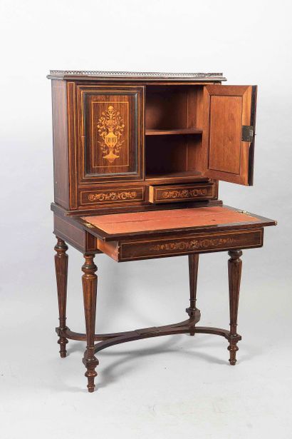 Wooden and veneered 