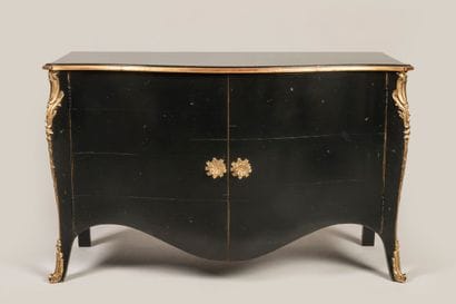 MISSONNIER - Low Louis XV-style curved sideboard...