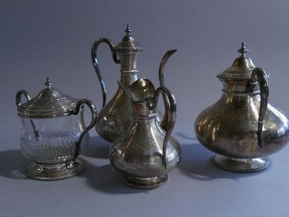 Oriental-style tea/coffee set in 950 °/°°...