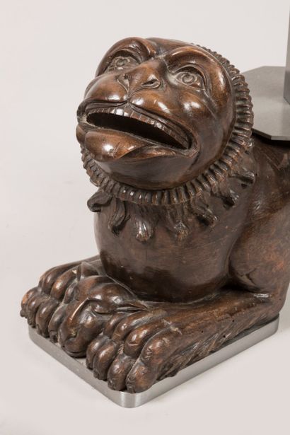 Carved natural wood lion, mounted as a pedestal...