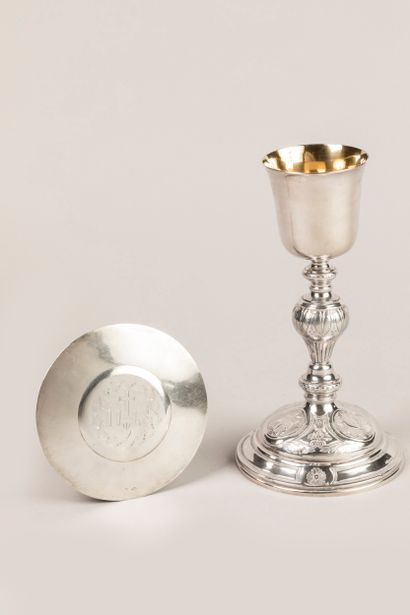 Baluster-shaped chalice in 950°/°° silver...